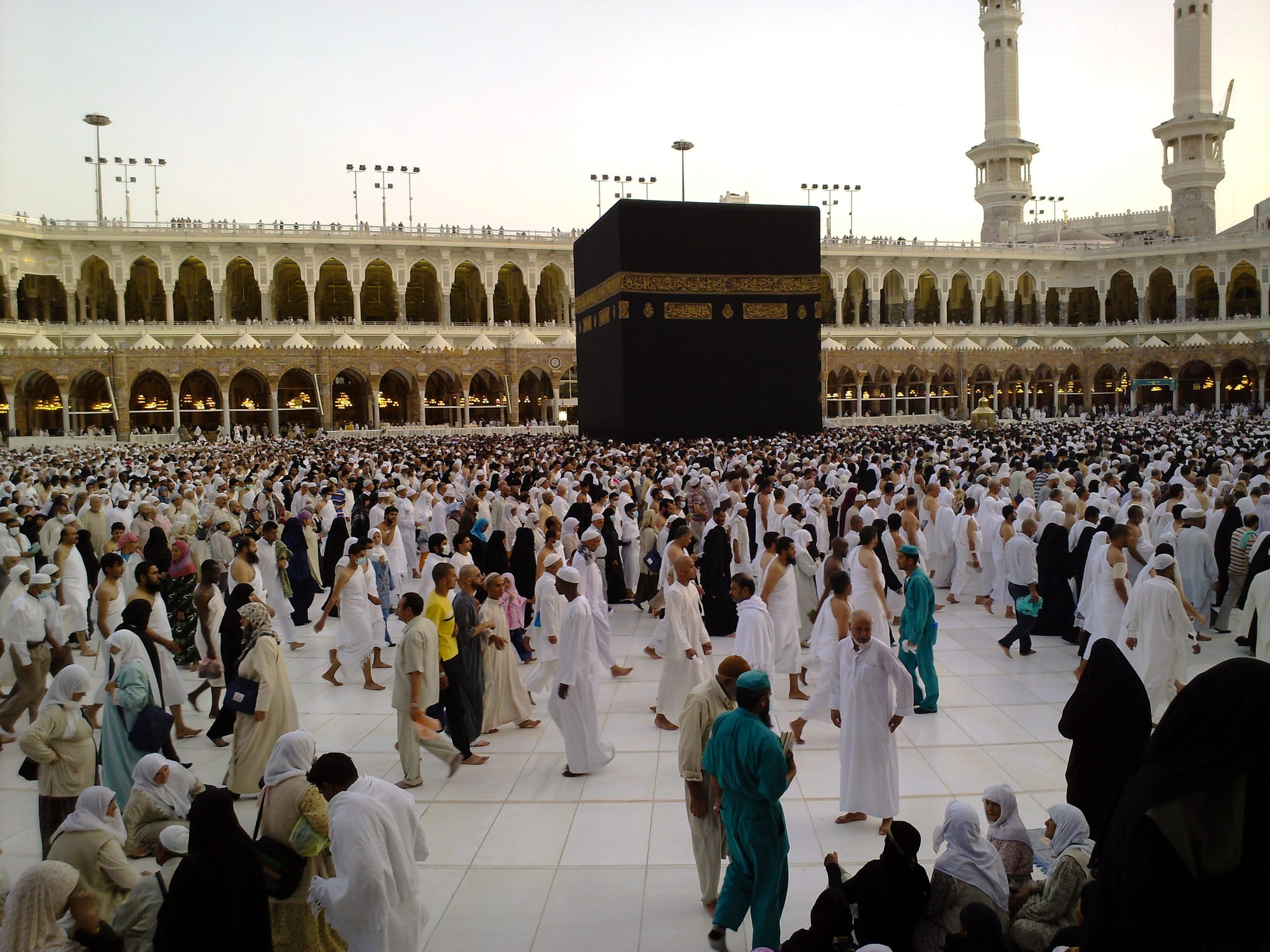 Pilgrims performing tawaf around the Kaaba in Masjid al-Haram, Makkah
